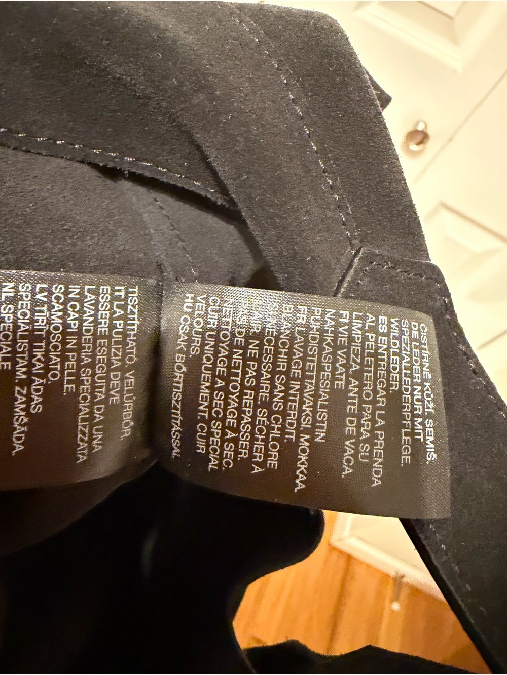 &OTHER STORIES Classic Suede black Tote Bag - Picture 9 of 10